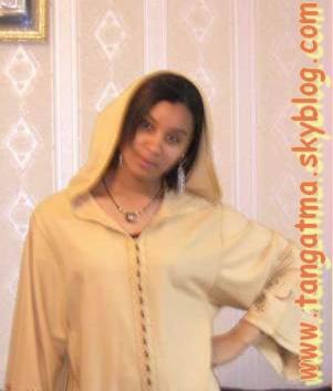 alkkdhjhkghgfgyydggdydhhjd